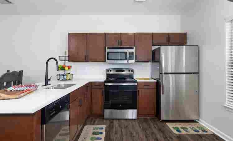 3 bed /bath Apartment .