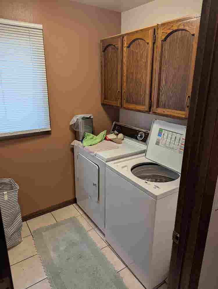 Master Suite - Private Bath Garage