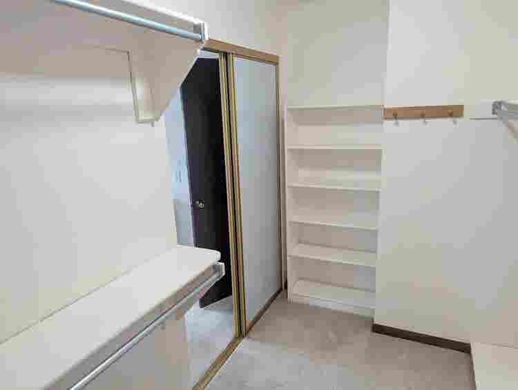 Master Suite - Private Bath Garage