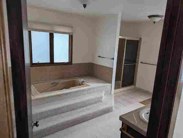 Master Suite - Private Bath Garage