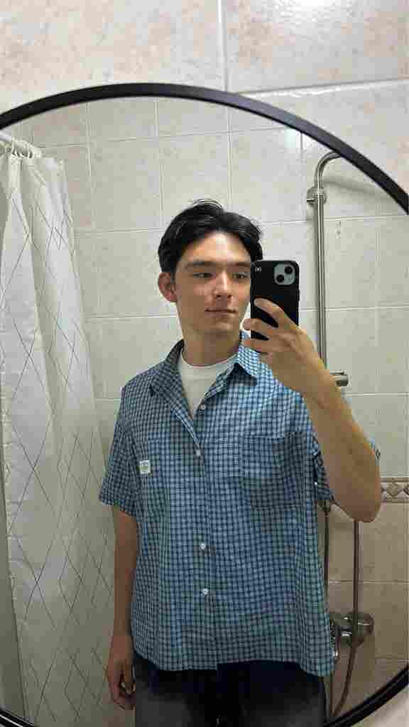Quinn is looking for roommates