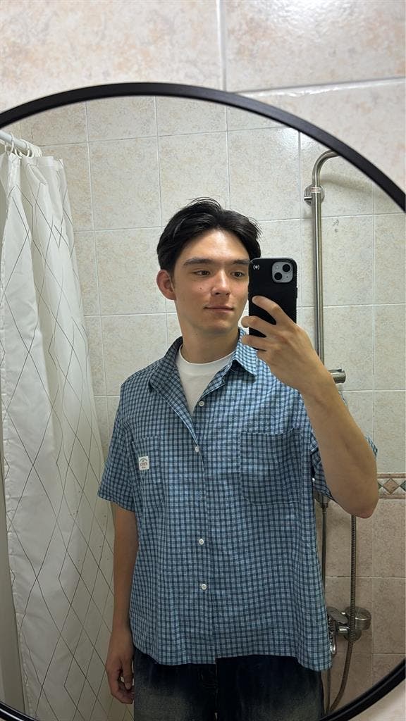 Quinn is looking for roommates