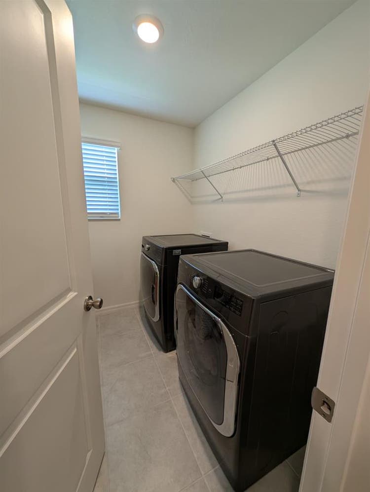 StressFree-All-Inclusive RoomRental
