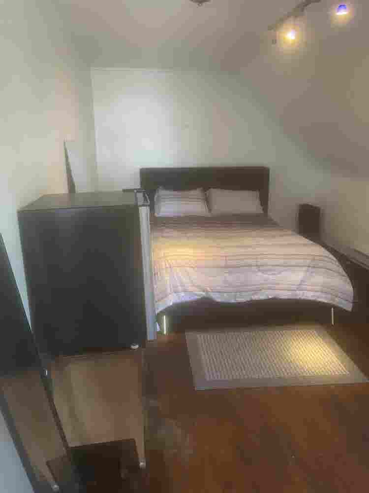 Room for rent