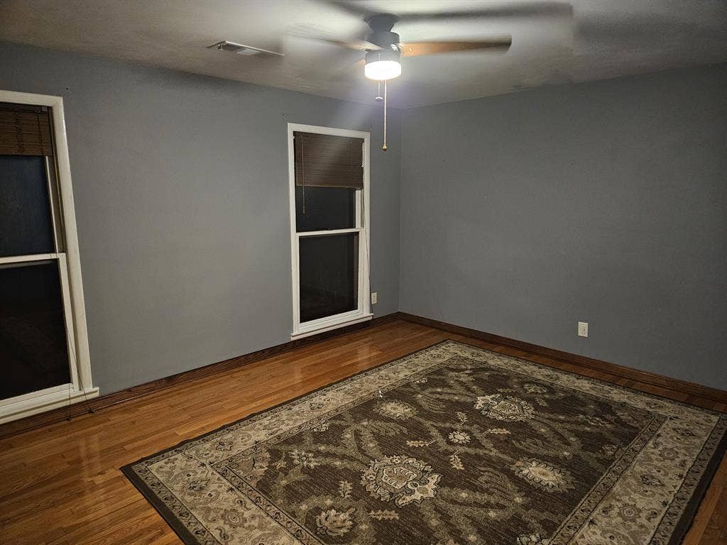 Private home on 5ac wooded property