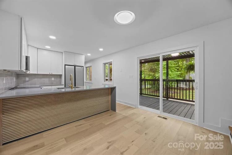 3 BR in Charlotte