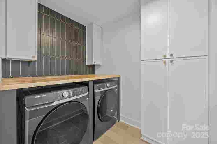 3 BR in Charlotte
