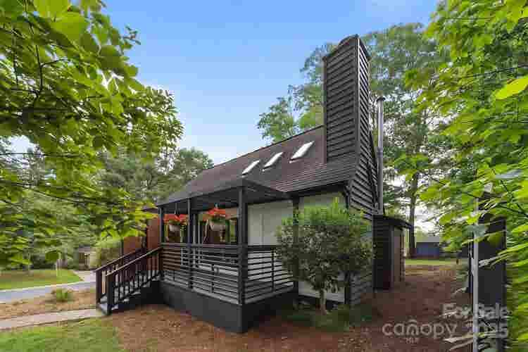3 BR in Charlotte