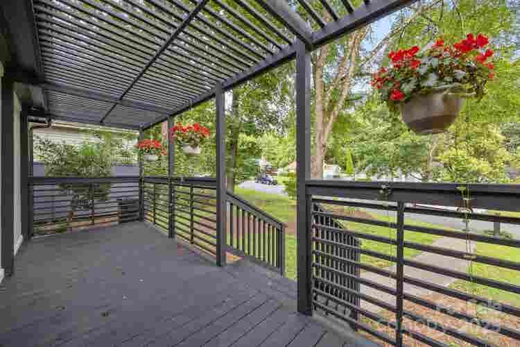 3 BR in Charlotte