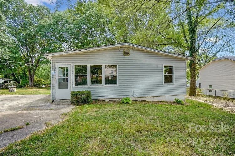 5 BR in Gastonia