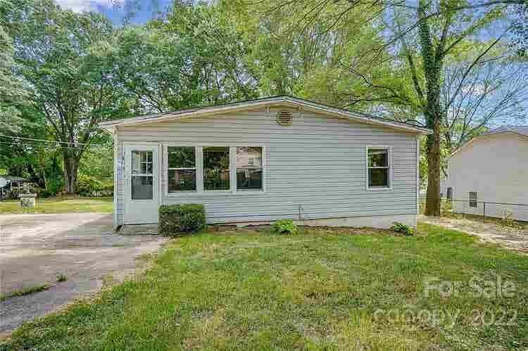 5 BR in Gastonia