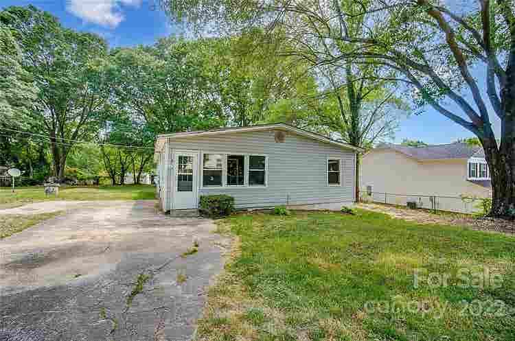 5 BR in Gastonia