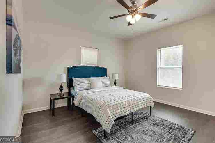 3 BR in Atlanta