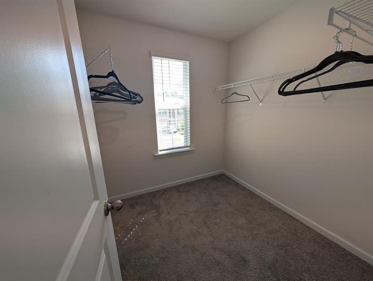 3 BR in Charlotte