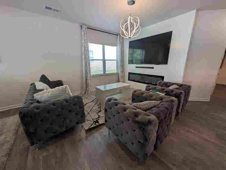 3 BR in Charlotte