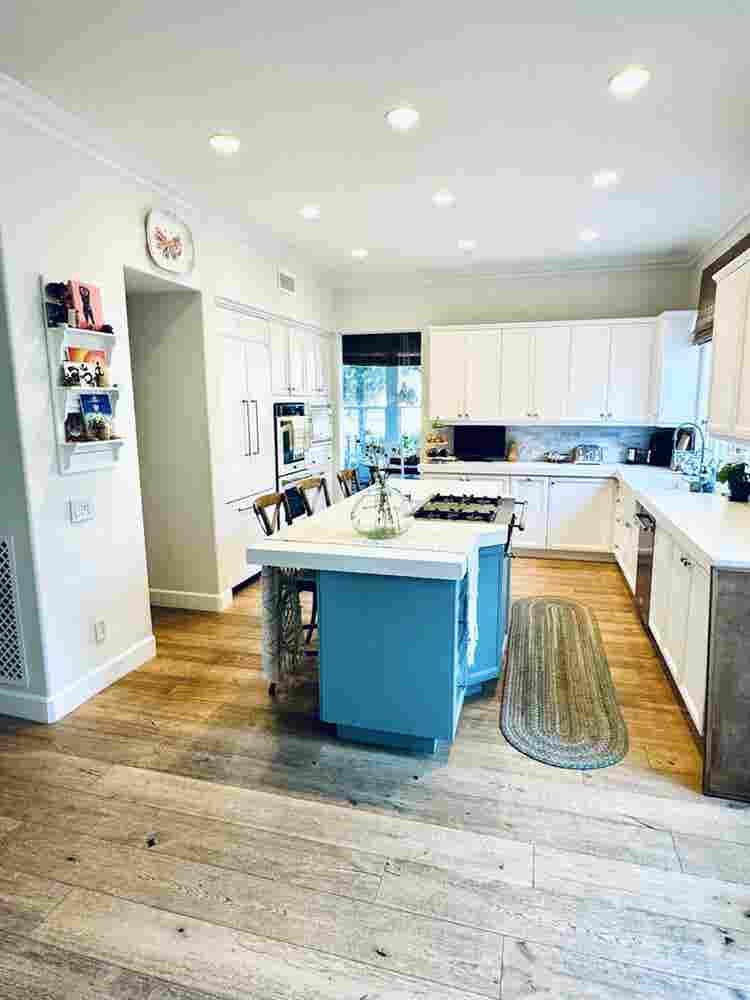 Large private room & bathroom