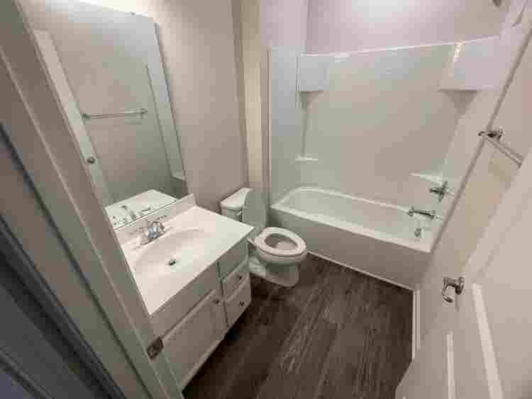 4 BR in Charlotte