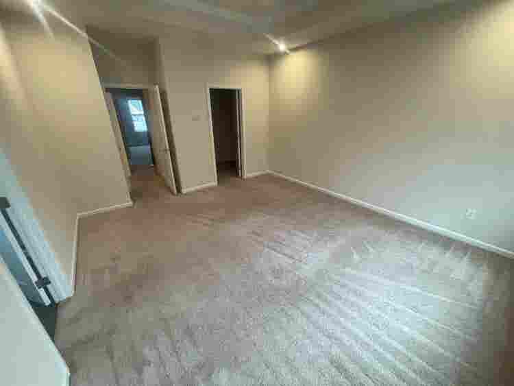 4 BR in Charlotte