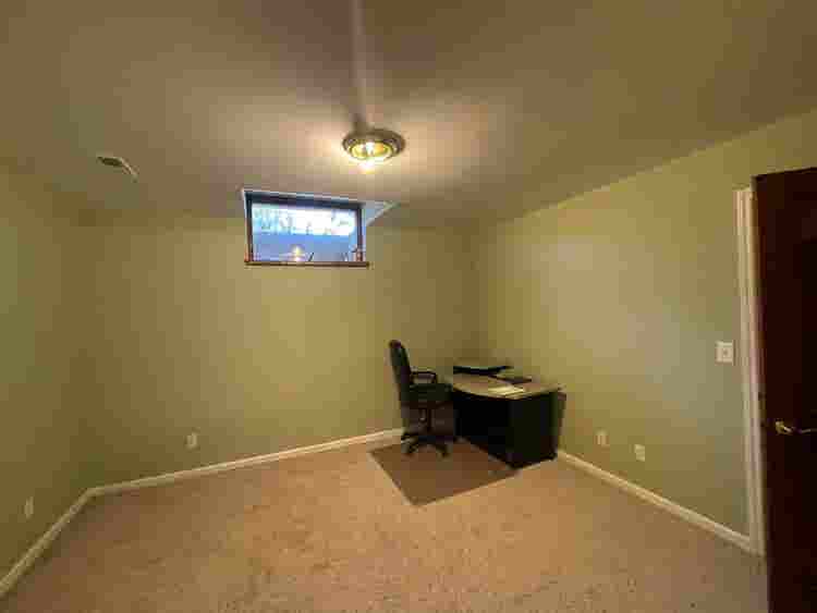 4 BR in Apex