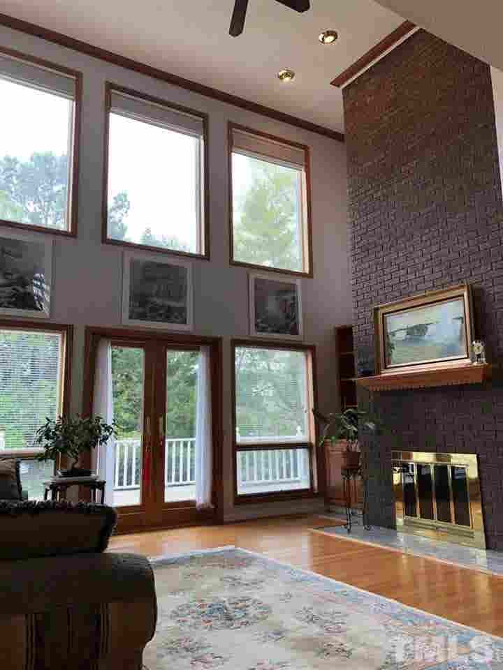 4 BR in Apex