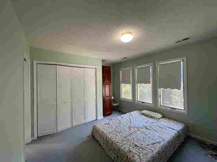 4 BR in Apex
