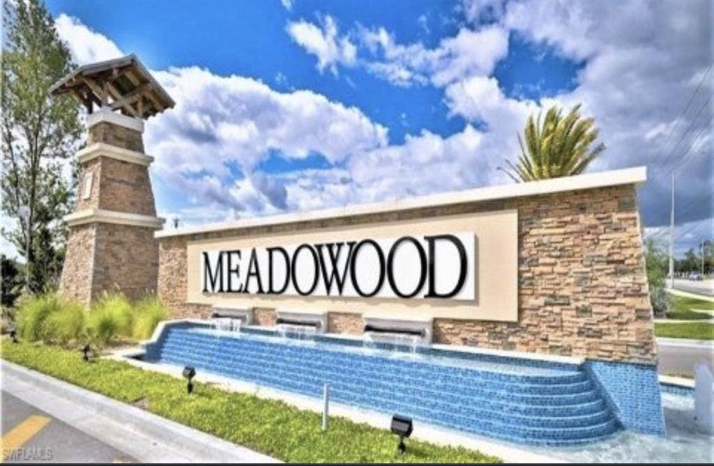 Great north naples location