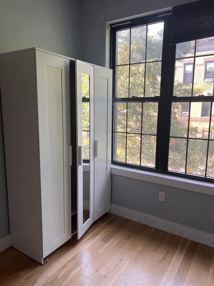 Bedroom available in Bushwick!
