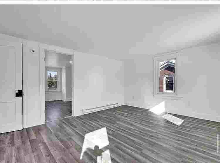 Studio & Large Room Available