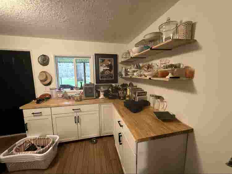2 Roommates Needed!