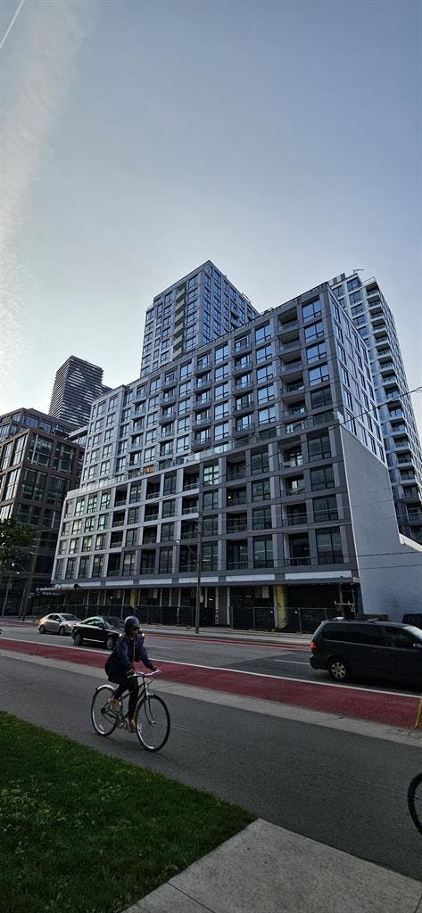 Brand New Studio Downtown Toronto