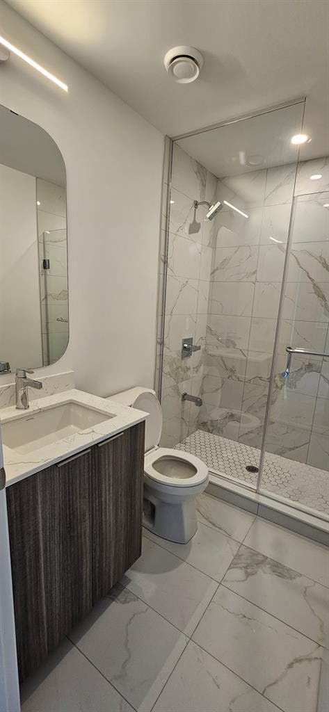 Brand New Studio Downtown Toronto