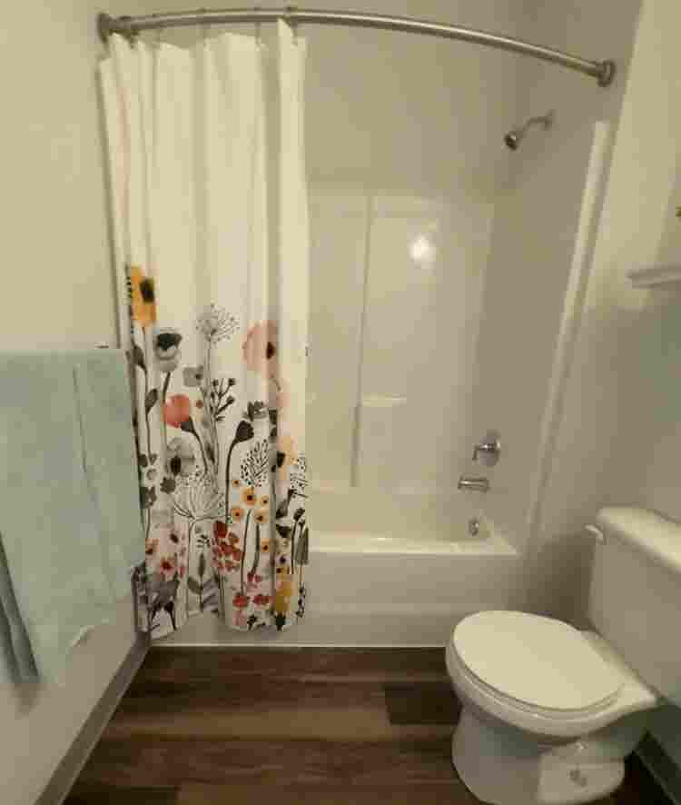 Roomate Needed - URGENT