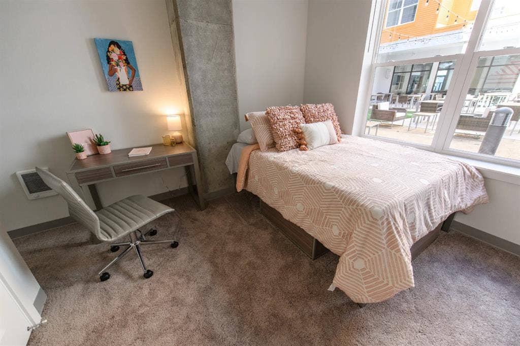 Roomate Needed - URGENT