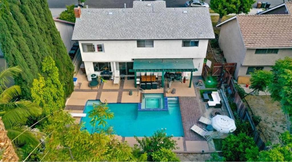 Newly furnish room in a pool house