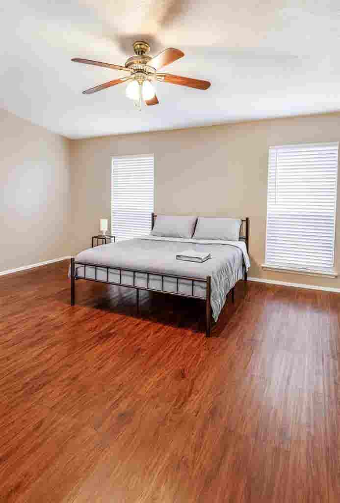 Furnished Rooms available