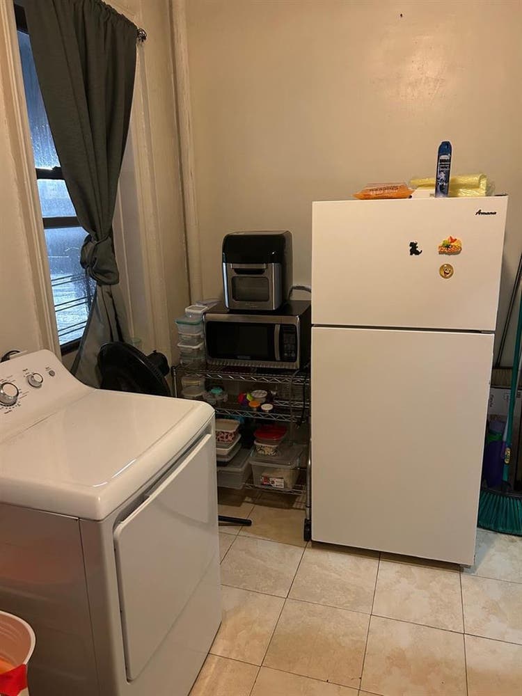 Room for rent in Brooklyn