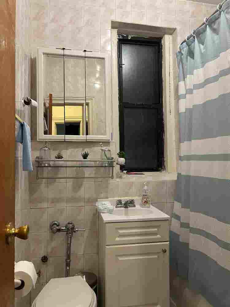 Room for rent in Brooklyn