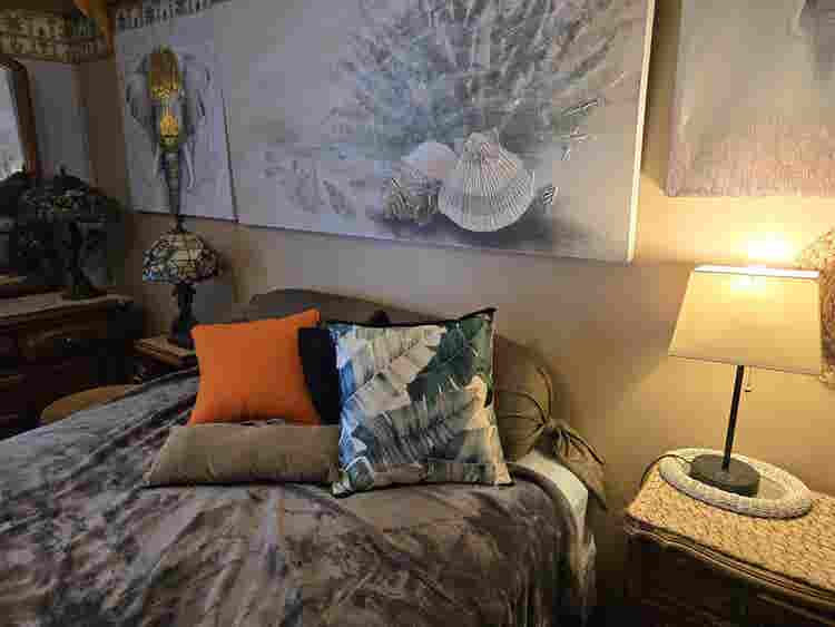Furn room wifi, utility included