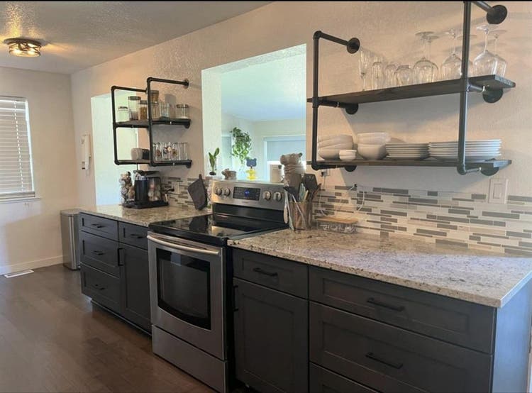 Seeking 1 Roommate Starting Novem