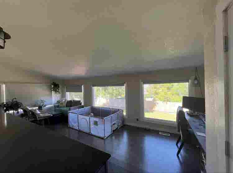 Seeking 1 Roommate Starting Novem