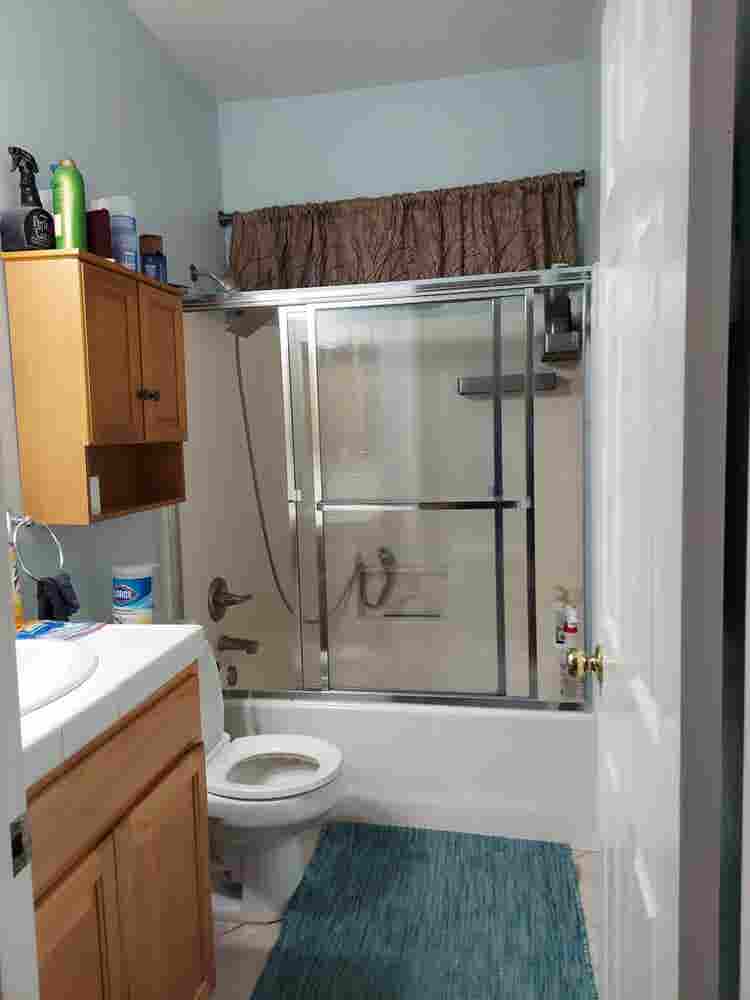 Room available in SCV
