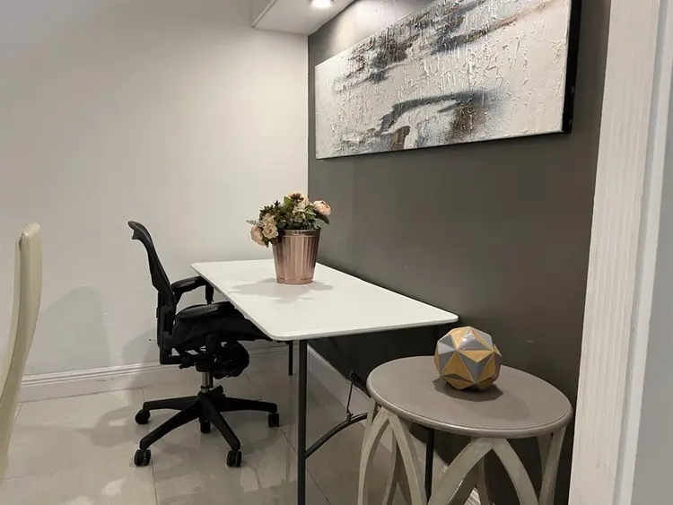 Room Near Aventura Mall