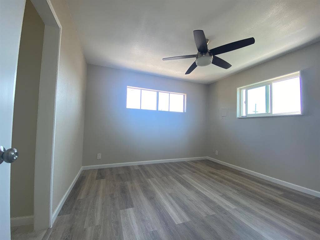 2Bd apartment on 2nd floor for rent