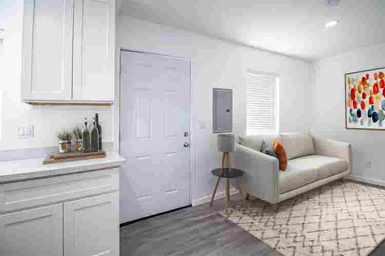 1 BR in SANTA CLARA