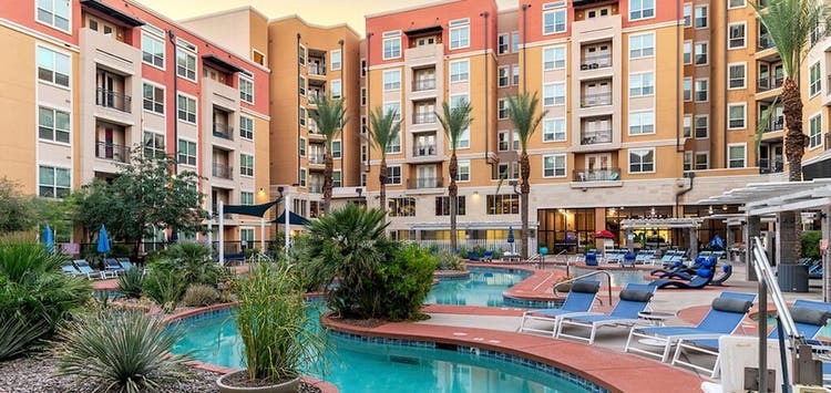 URGENT RELET–District on Apache 🔥