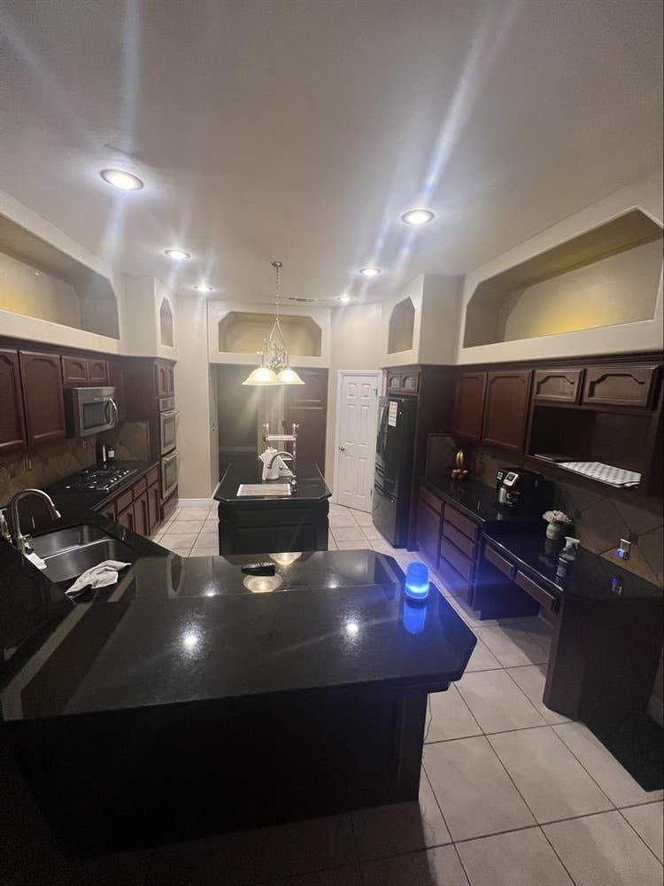 2 rooms for rent