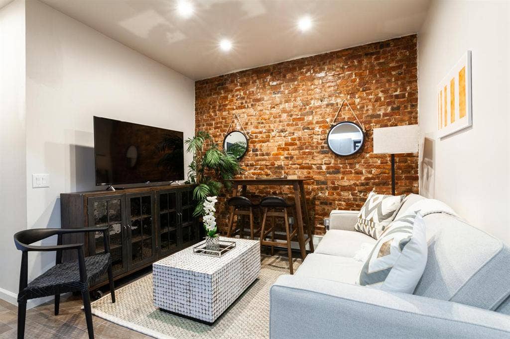 1 BR in Ridgewood