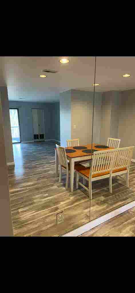 Need a roommate to move in