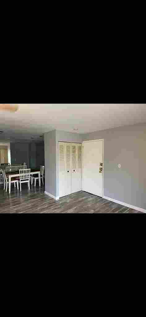 Need a roommate to move in