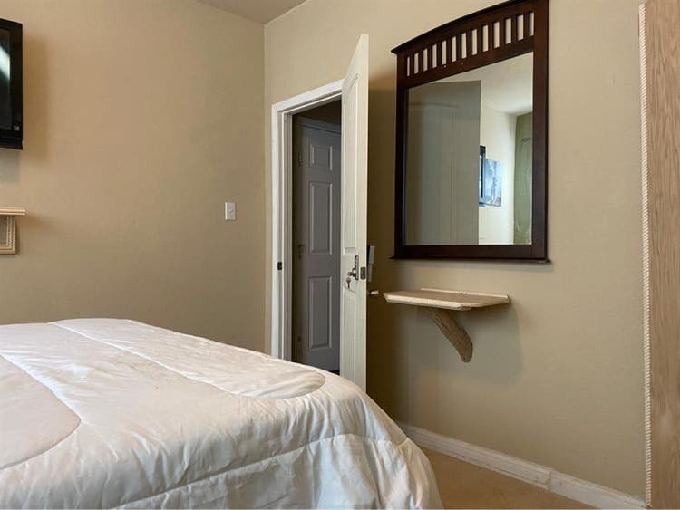 Cozy Room for rent